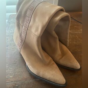 Free People tan leather boots. Size 38